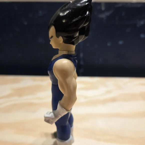 VEGETA Action Figure - Irwin 2000 - Dragonball Z: The Saga Continues (Series 10) - Picture 4 of 6